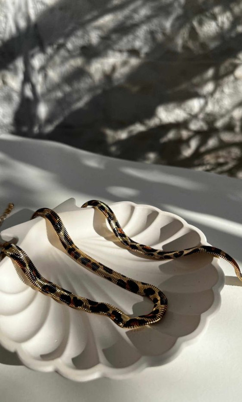 ست دستبند و گردنی پلنگی